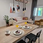 Apartament Apartments Villa Petra