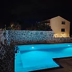 Apartament Apartments Villa Petra Čilipi