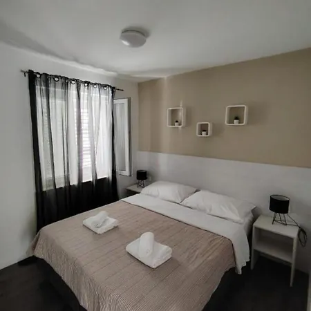 Petra 2 Bedroom Apartman