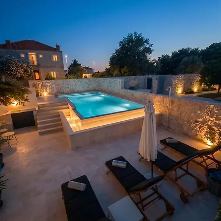 Petra 2 Bedroom Apartman
