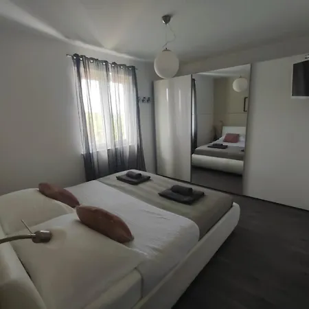 Petra 2 Bedroom