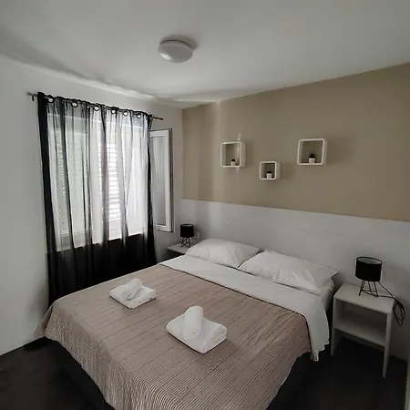 Petra 2 Bedroom